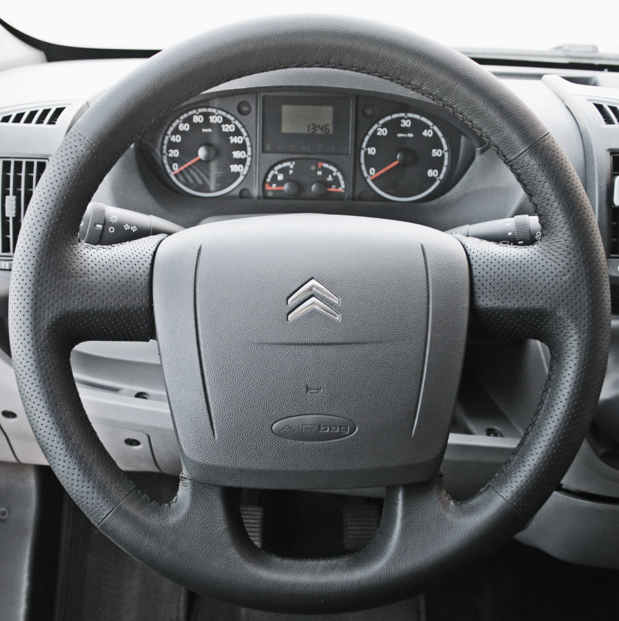 Кожаная оплетка на руль для руля без штатной перетяжки Peugeot Boxer 2006- / Citroen Jumper 2006- / Relay 2006- / Fiat Ducato 2006-