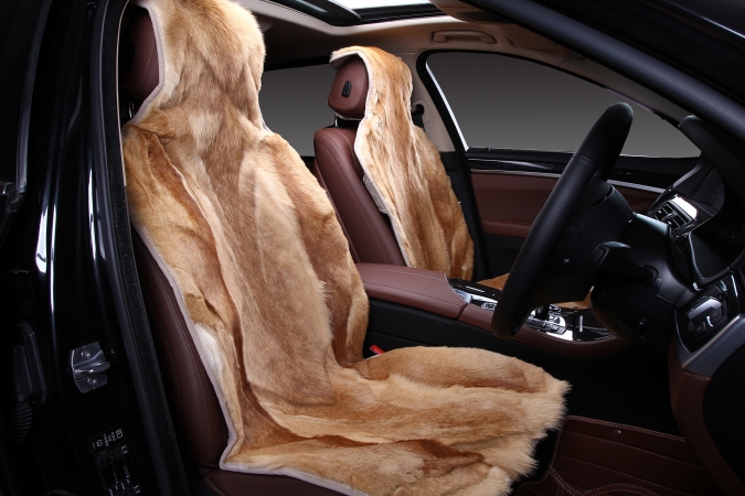 Меховая накидка на сидение, Волк, "Автопилот"