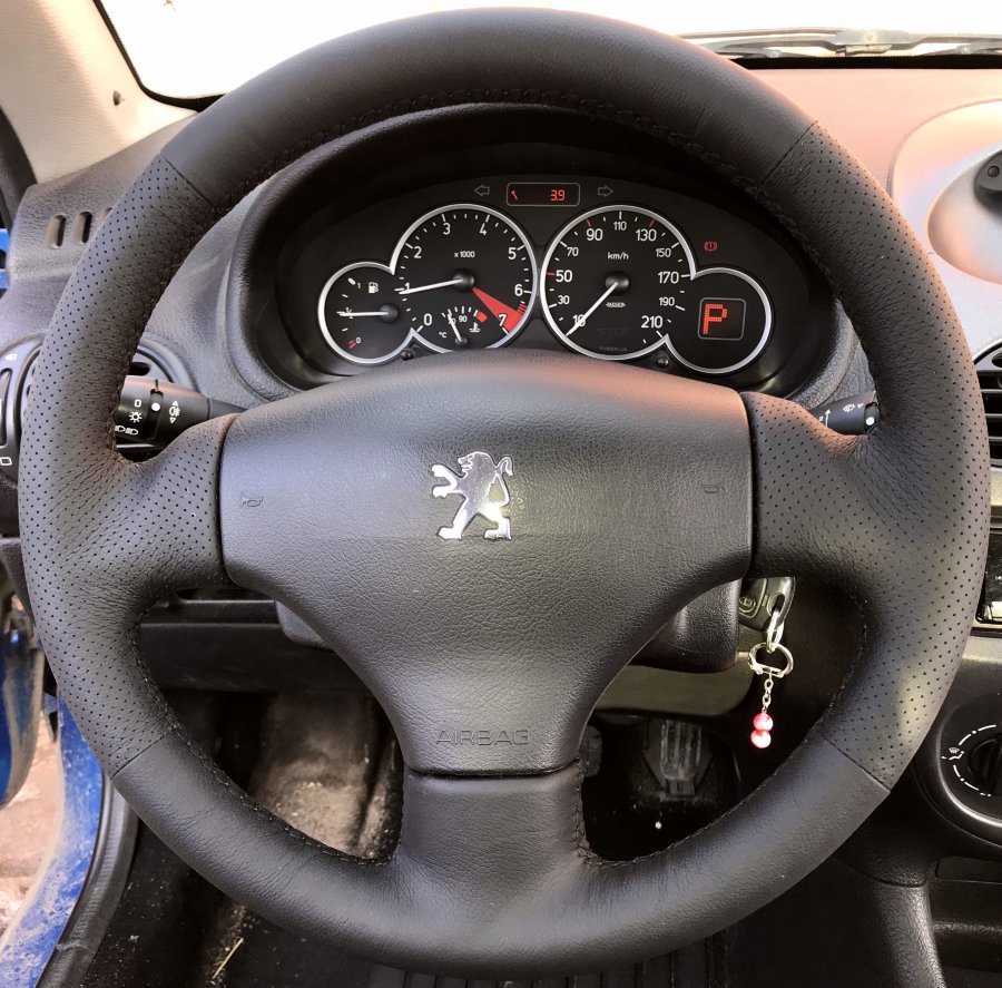 Кожаная оплетка на руль для руля без штатной перетяжки Peugeot 206 1998-2009