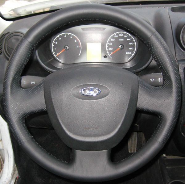 Lada Granta 2012-002