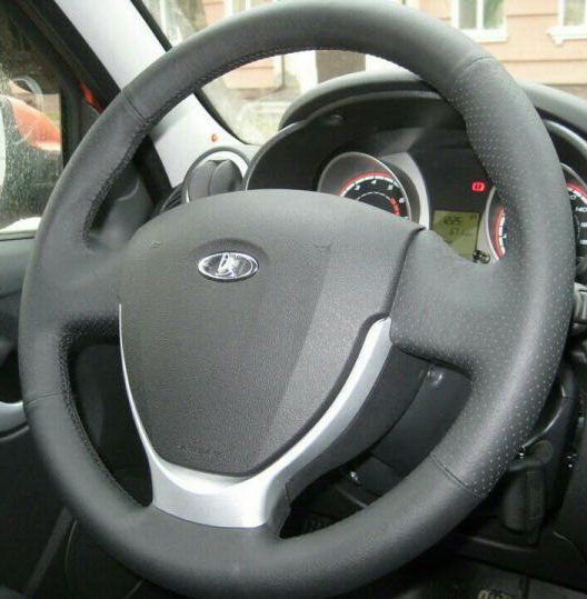 Lada Granta 2012-003