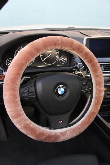 темно-бежевый