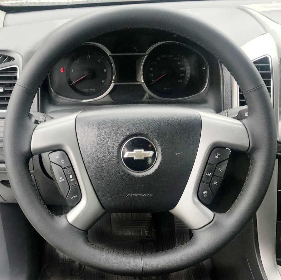 Кожаная оплетка на руль для замены штатной перетяжки Chevrolet Captiva 2006-2016 / Daewoo Winstorm 2006-2011