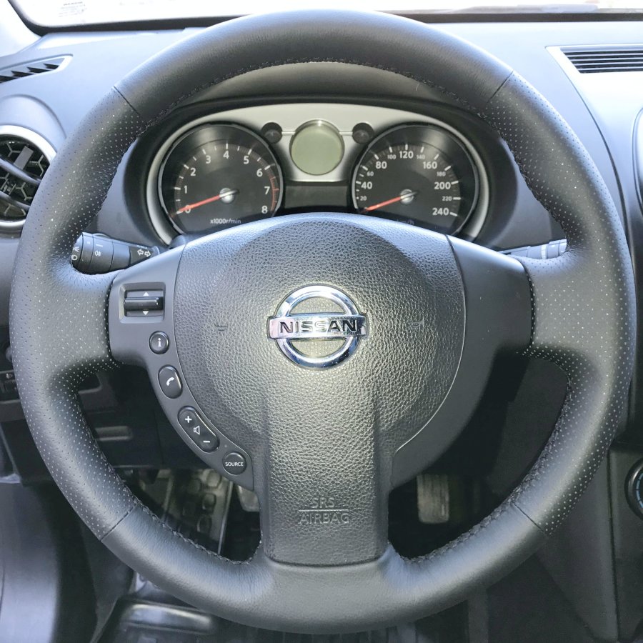 Кожаная оплетка на руль для руля без штатной перетяжки Nissan Qashqai 2006-2014 / Т-31 2007-2015 / Nissan NV200 2009-2016