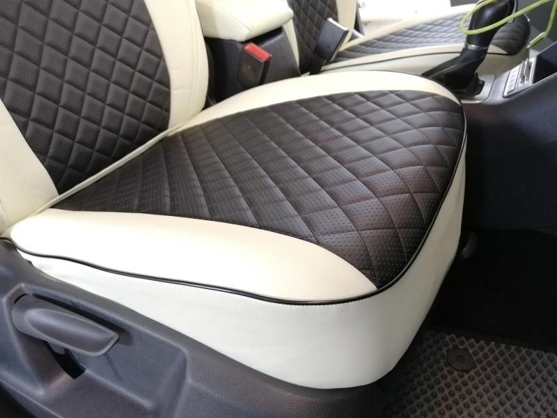 Алькантара, велюр или экокожа — что проще в уходе?