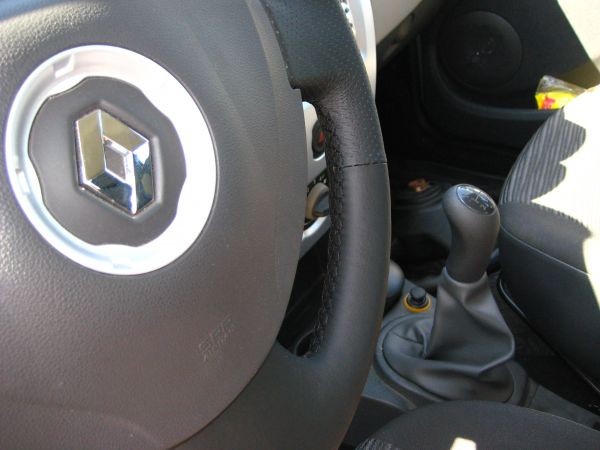 Renault Logan I 2004-2015 003