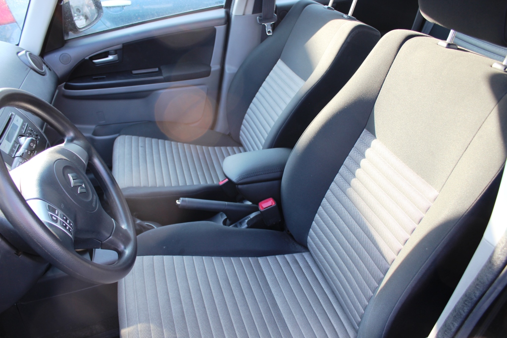 Подлокотник для Suzuki Vitara II 2014-