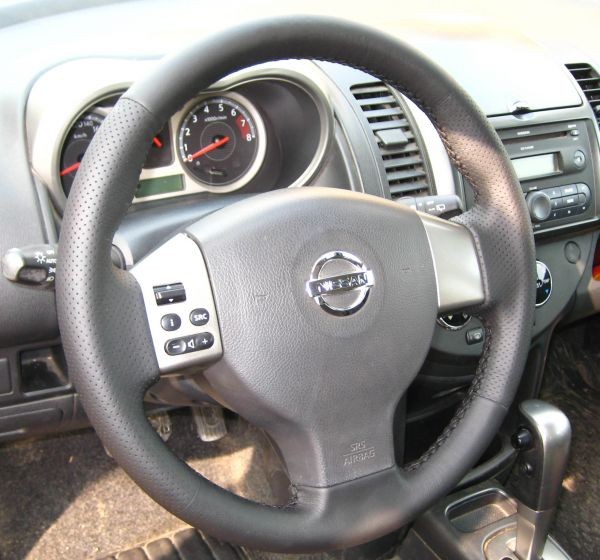 Nissan Note E14 2005-2014 002