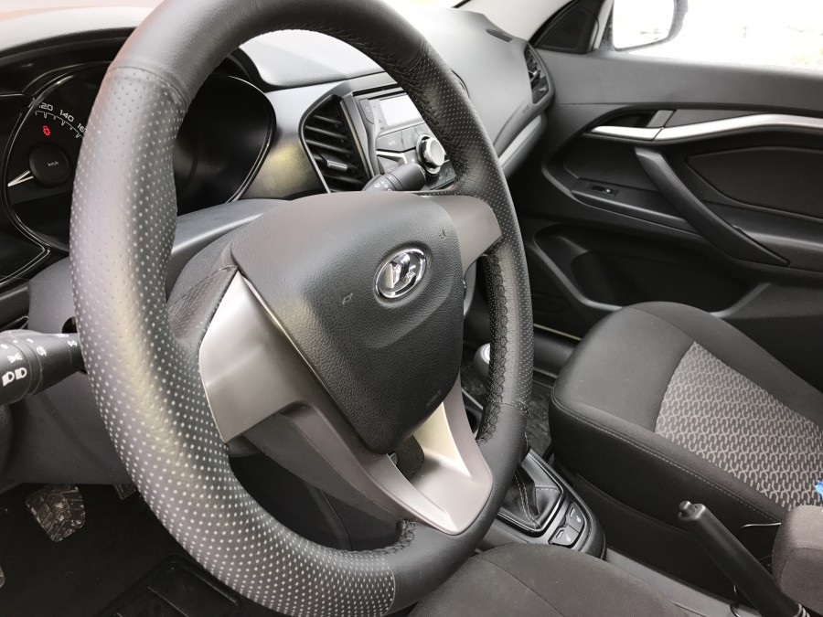 Lada Vesta 2015-003