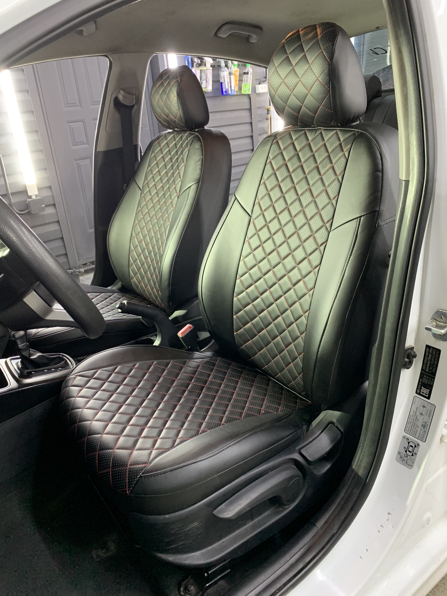 Авточехлы Geely Coolray 2020-2023 /  Belgee X50 2023- "Saturn"