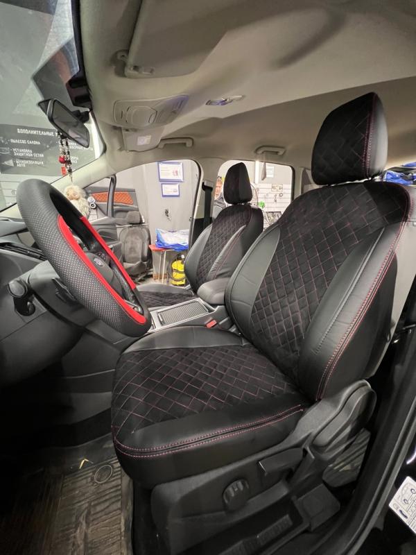 Хотите яркий акцент в салоне? Решение — в деталях