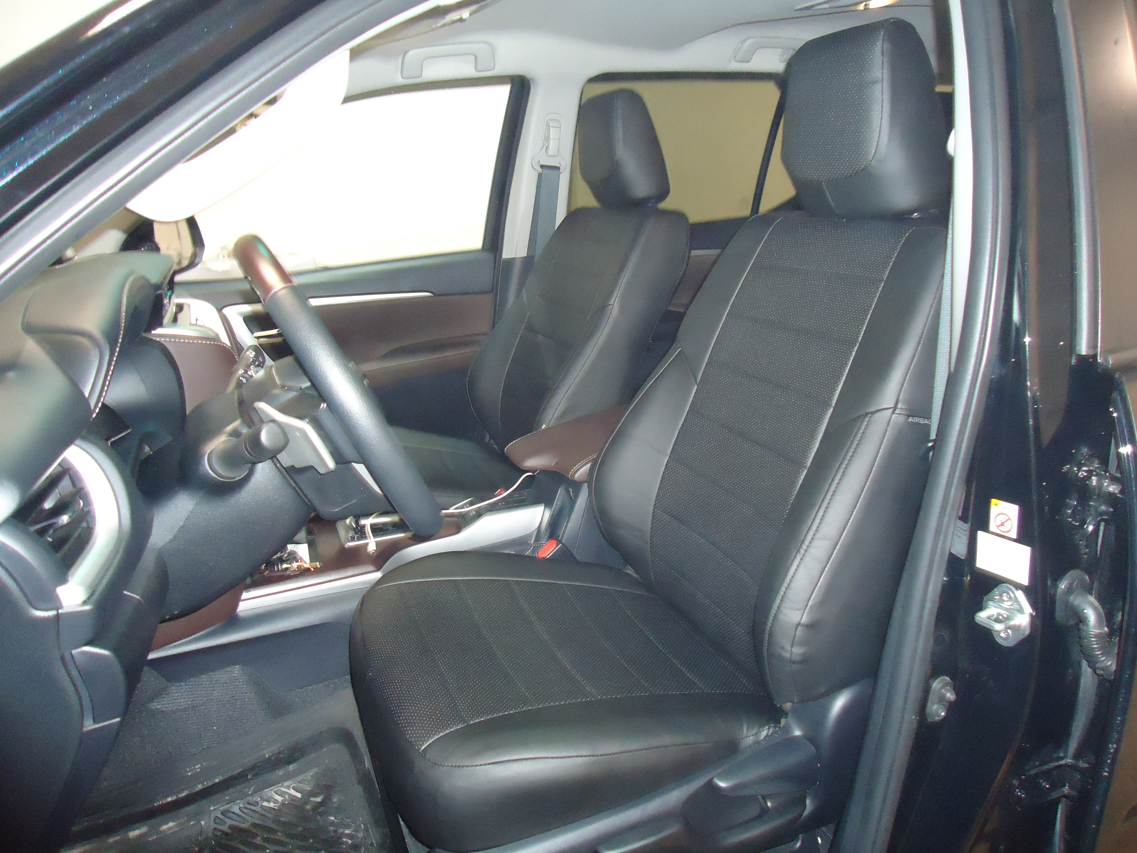 Авточехлы Toyota Fortuner II 5 мест 2015- "Автопилот"