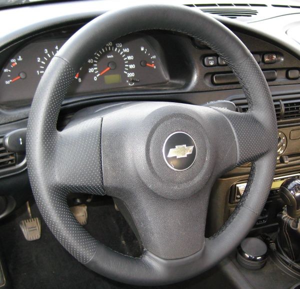 Chevrolet Niva 2002- 002