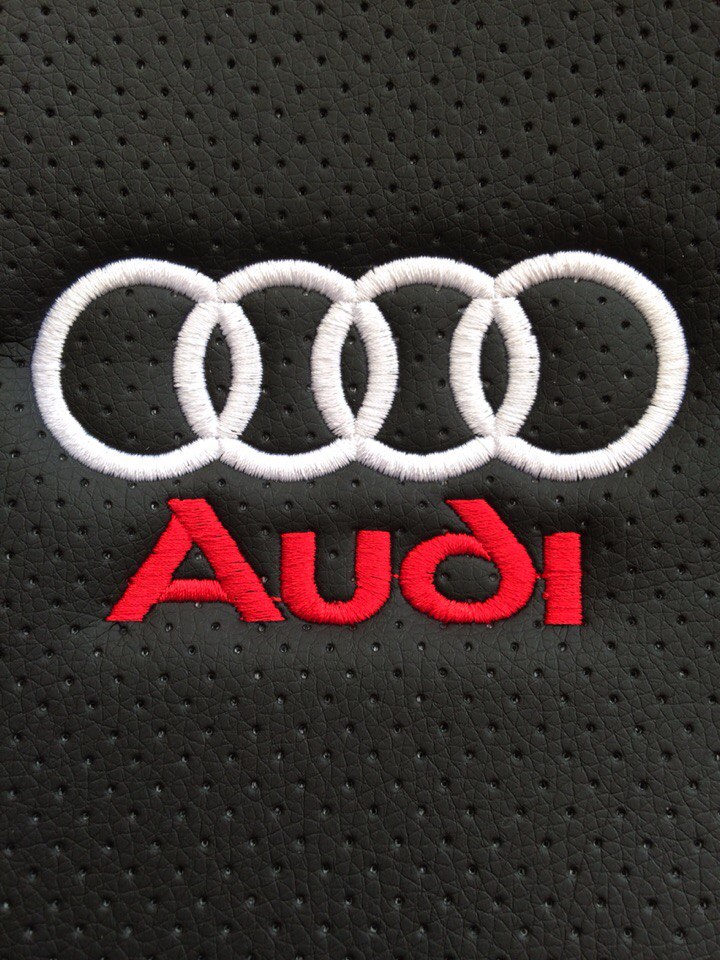 Вышивка логотипа