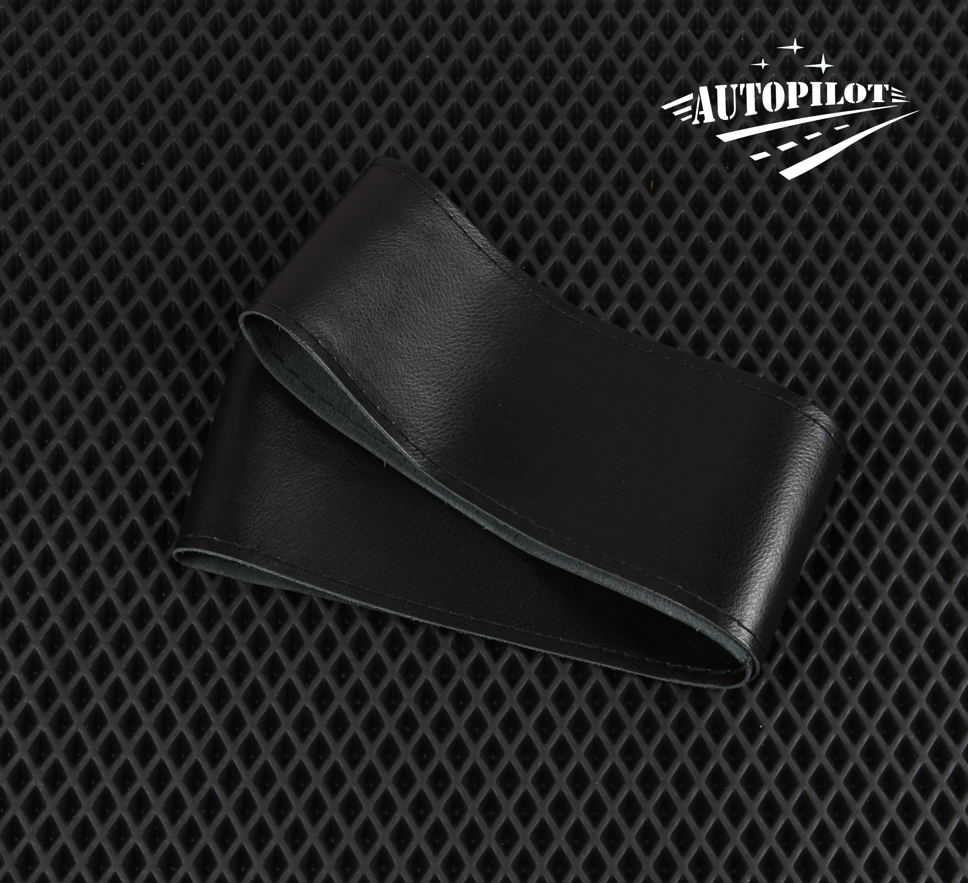 Оплетка на руль со шнуровкой, экокожа Nappa, комбинированная