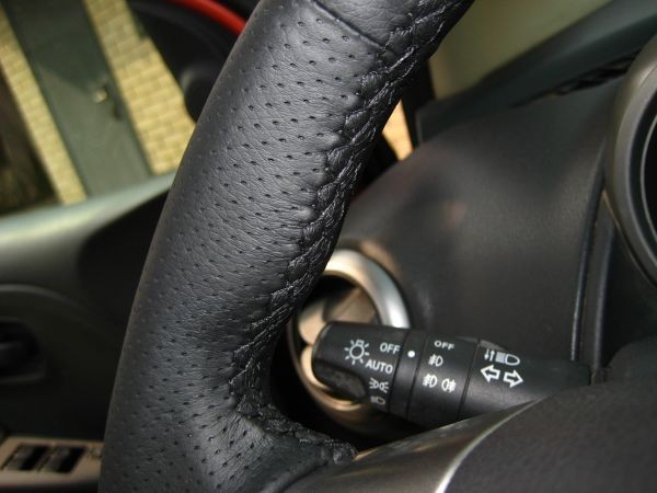 Nissan Note E14 2005-2014 003