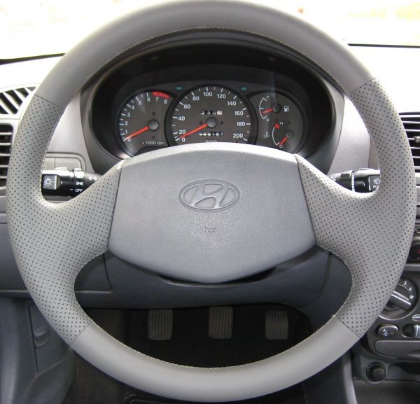 Hyundai Accent LC 1999-2013 02